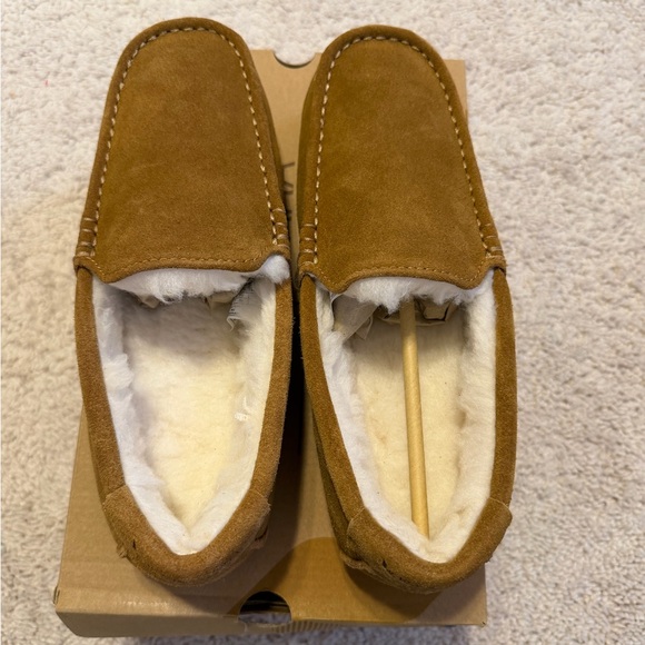 UGG Other - UGG Slippers by KOOLABURRA